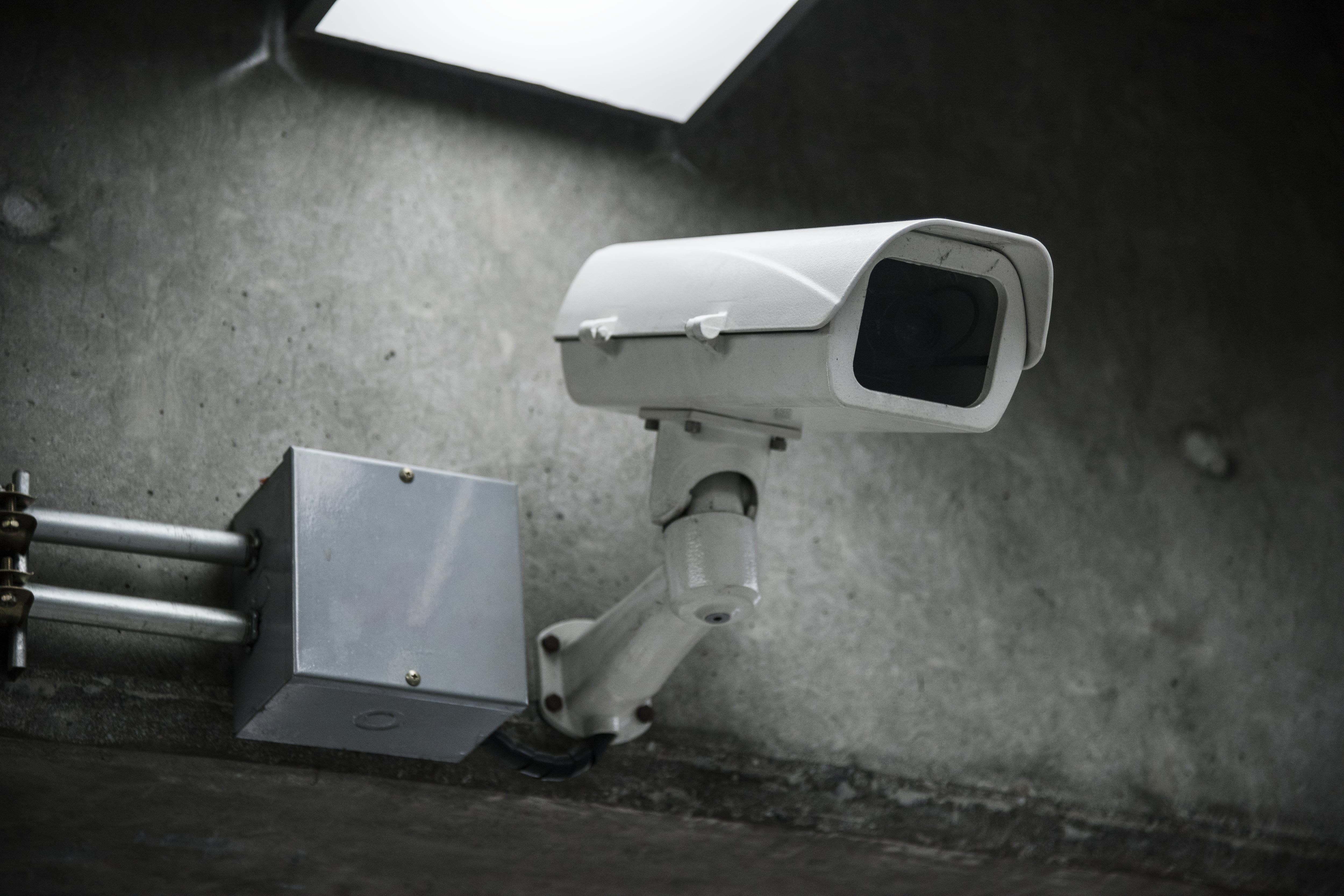 Normativas y consideraciones clave para la instalación de cámaras de seguridad en el ámbito laboral